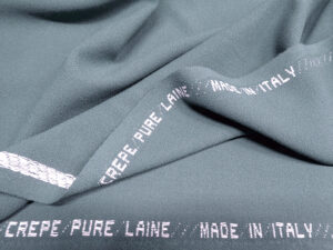 WOOL CREPE LADY V. 340 DUST LIGHT BLUE