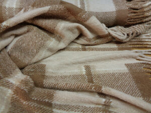 CASHMERE AND WOOL ART. MASCIA V. TARTS