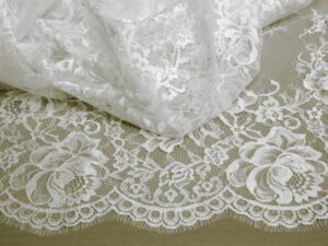 FRENCH VALENCIENNE CHANTILLY LACE V. OPTICAL WHITE
