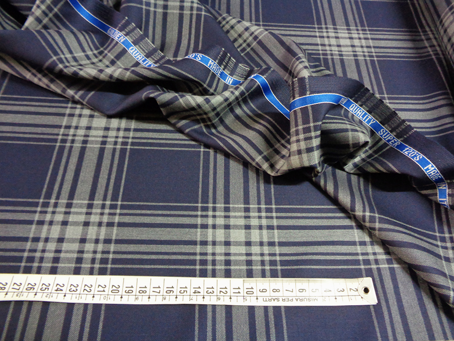 WOOL GLEN CHECK / TARTAN ART. LENNON V. DARK BLUE / SAND - Image 4