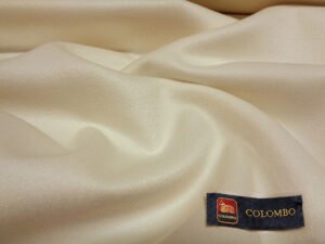CASHMERE AND WOOL ART. CL DIOR SPECIAL EDITION V. POWDERED IVORY