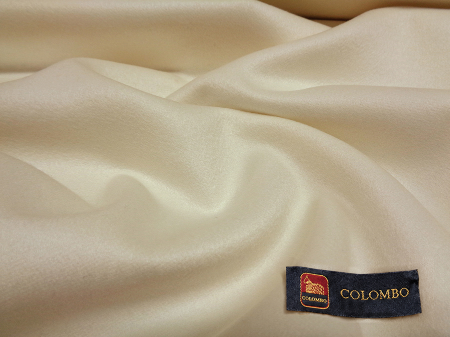 CASHMERE AND WOOL ART. CL DIOR SPECIAL EDITION V. POWDERED IVORY