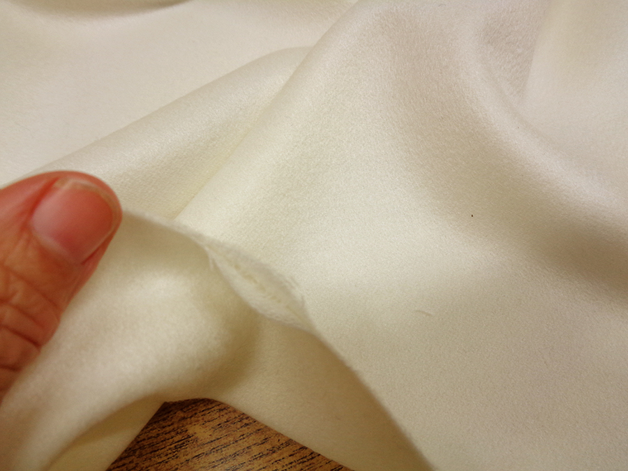 CASHMERE AND WOOL ART. CL DIOR SPECIAL EDITION V. POWDERED IVORY - Image 3